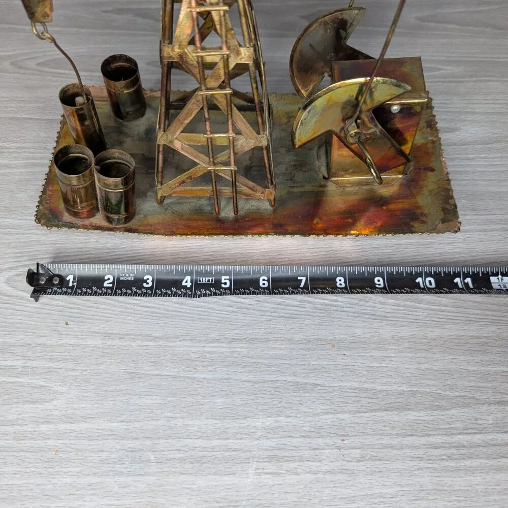 Vintage metal oil